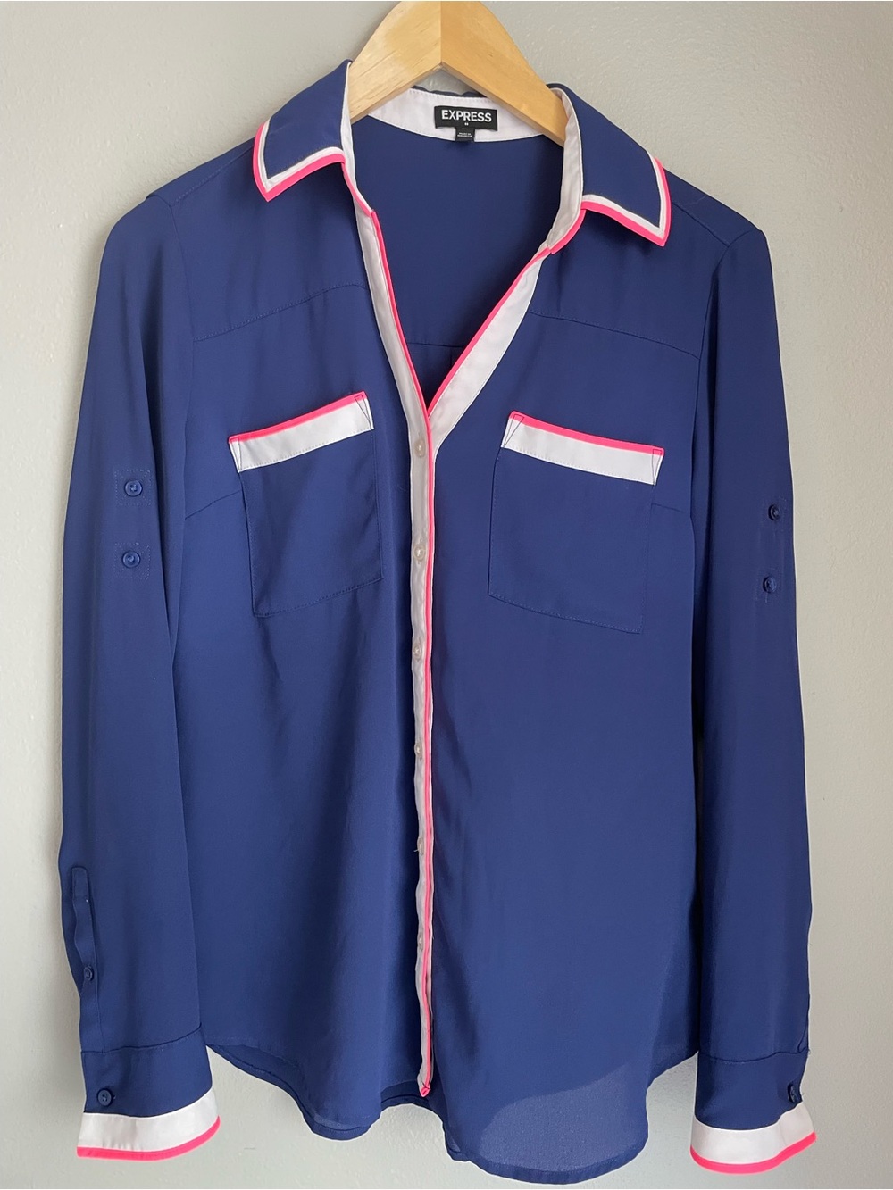 Express Navy Portofino Shirt Pink White Contrast Trim Button Down Top Small